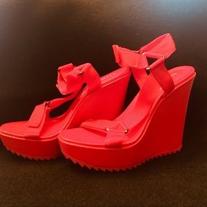 Ladies shoes